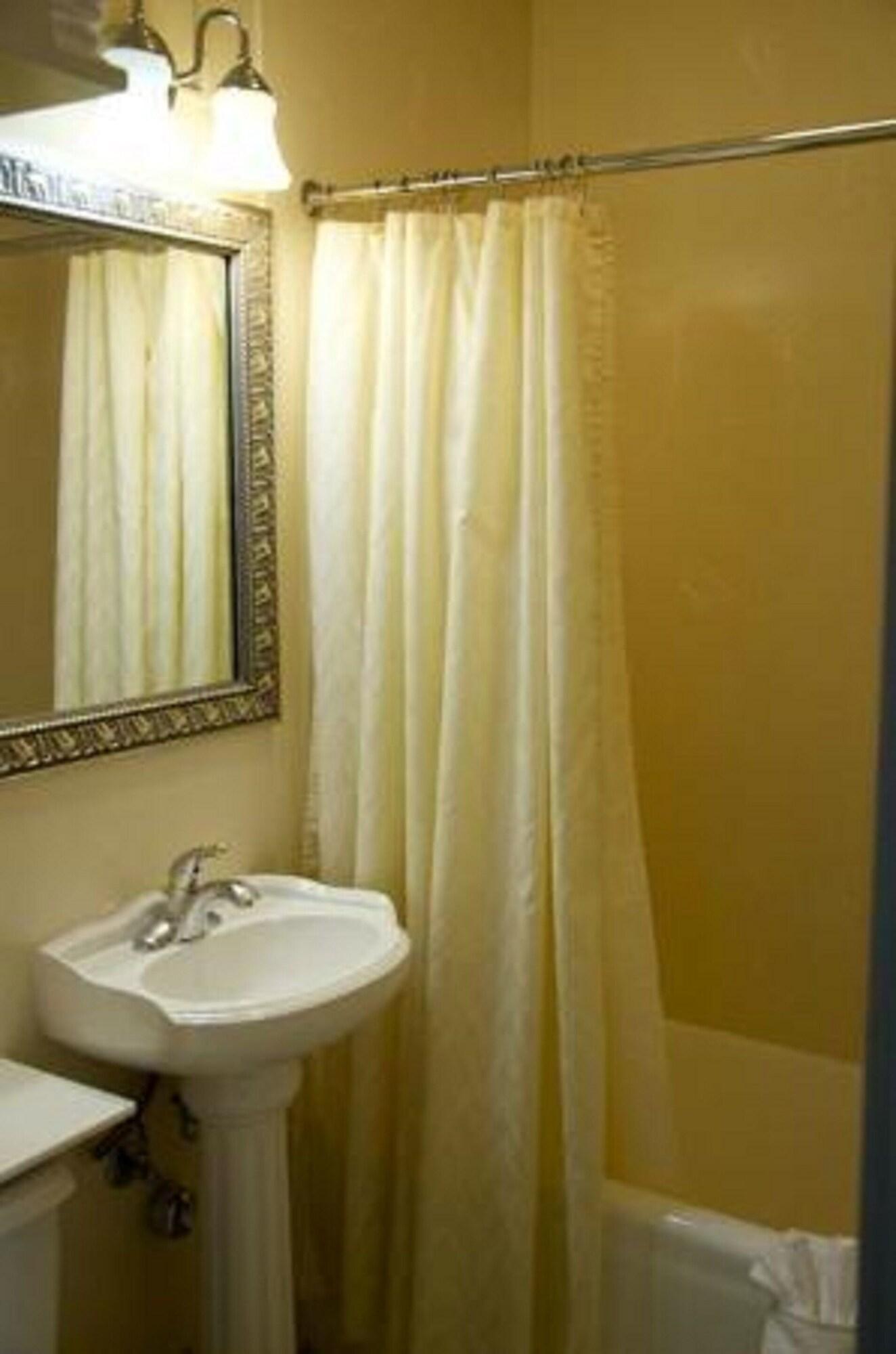 Historic Anchorage Hotel Extérieur photo