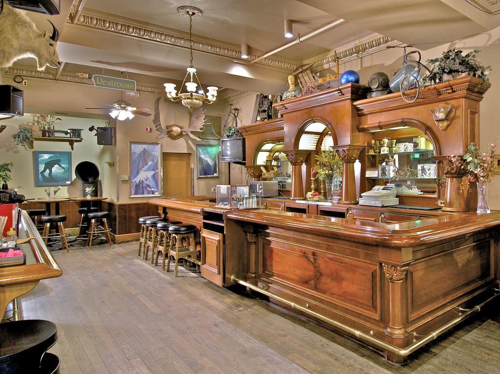 Historic Anchorage Hotel Extérieur photo